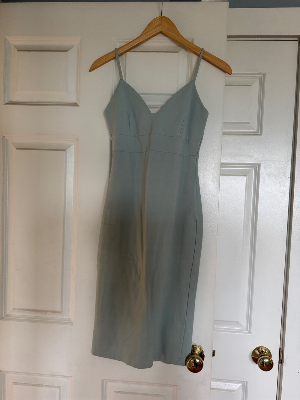 Lulus V-Neck Midi Dress in Light blue